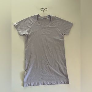 Lululemon swiftly tech Size 6